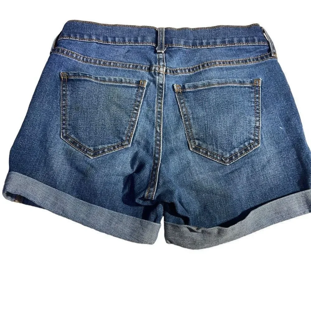 Old Navy Women's Blue Five Pocket Zipper Closure Fitted Denim Shorts Size 0